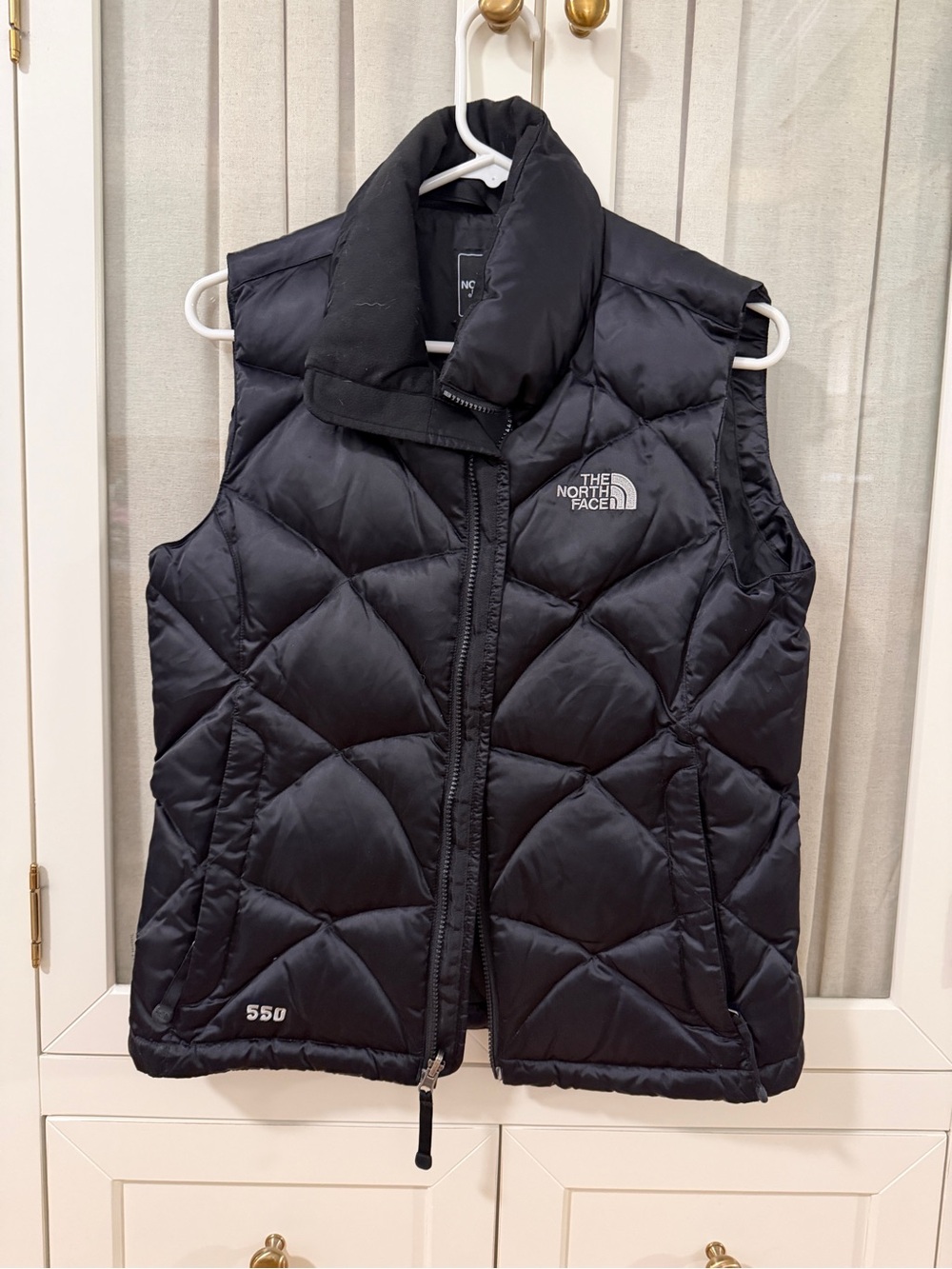 The North Face Black Women's Quilted 550 Down Vest